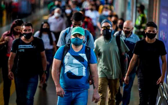 En Colombia, hay cerca de 29 millones de personas que ya cuentan con su esquema de vacunación anticovid completo. Foto: Julio César Herrera