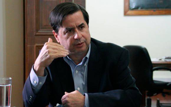 Juan Fernando Cristo fue uno de los políticos que propuso una coalición de centro desde el año pasado.. Foto: Colprensa