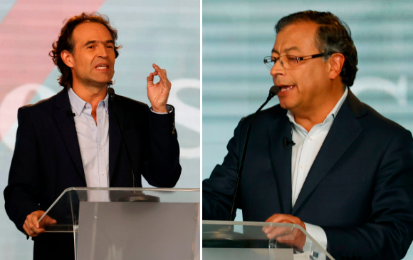 Federico Gutiérrez y Gustavo Petro en el primer debate después de las consultas interpartidistas. FOTO: EFE