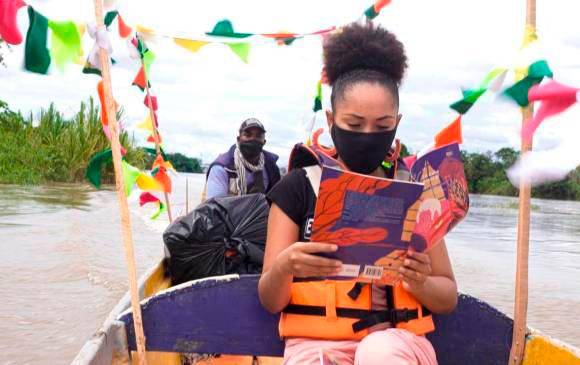 Flecho es la Fiesta del Libro del Chocó, un espacio en el que las personas pueden acercarse a las diversas artes del territorio. FOTO: COLPRENSA