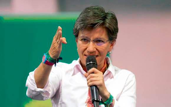 La alcaldesa de Bogotá, Claudia López insiste en juzgar a jóvenes de primera línea. FOTO: Colprensa