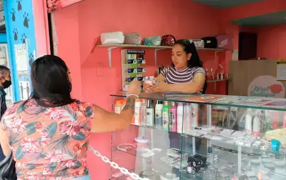 En Colombia hay más mujeres propietarias de unidades económicas que hombres, con una diferencia del 3,1%. FOTO: Cortesía.