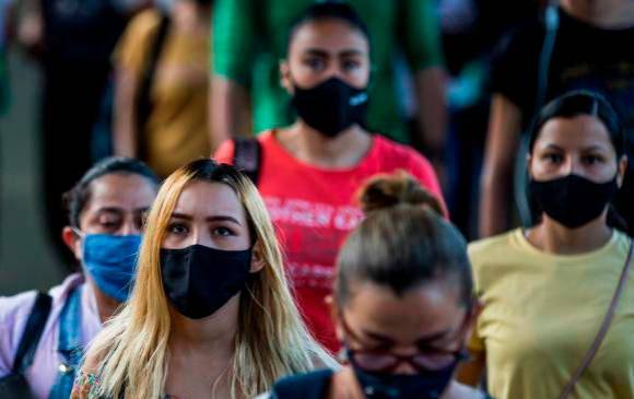 Colombia está registrando cifras de contagios diarios que no se reportaban desde el tercer pico de la pandemia, que culminó en julio del año pasado. Foto: Julio César Herrera