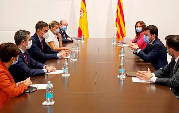 Imagen del encuentro entre los representantes del Gobierno español y el ejecutivo catalán. Foto Twitter @govern
