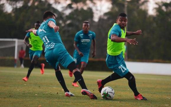 Independiente Medellín tendrá diez caras nuevas para la Liga, además de su cuerpo técnico en cabeza de Hernán Darío Gómez. FOTO CORTESÍA DIM