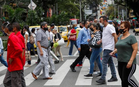 Más del 19 % de los hogares colombianos tuvo que gastar sus ahorros por la pandemia