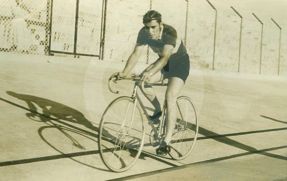 Mario Papaya Vanegas ha sido un referente de los velocistas de Colombia ante el mundo. FOTO Archivo El Colombiano