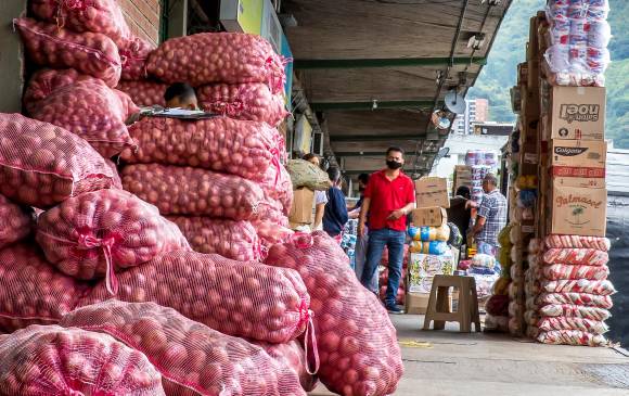 A 4.800 pesos se vende hoy el kilo de papa capira en la Central Mayorista. FOTO Juan Antonio Sánchez