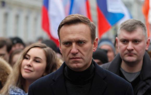 Navalni, que volvió a su país después de ser envenenado en agosto de 2020 con el agente químico Novichok, podría ser condenado a varios años de cárcel. FOTO EFE