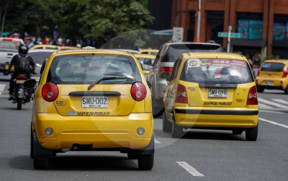 Aunque solo falta una semana para el inicio del mes de marzo, la Alcaldía de Medellín informó que aún no se tienen detalles sobre cómo aplicaría el pico y placa para los taxis. FOTO: MANUEL SALDARRIAGA QUINTERO