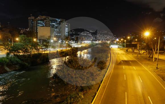 Las medidas de toque de queda nocturno y ley seca se extenderán en el departamento hasta el 5 de abril. FOTO MANUEL SALDARRIAGA