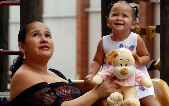 Este año el Día de las Madres se ha celebrado todo el mes, pero 30 % de los antioqueños lo hará oficialmente este domingo 23 de mayo. FOTO MANUEL SALDARRIAGA
