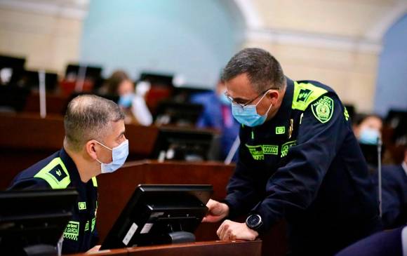Con duro enfrentamiento arrancó discusión de la reforma a la Policía