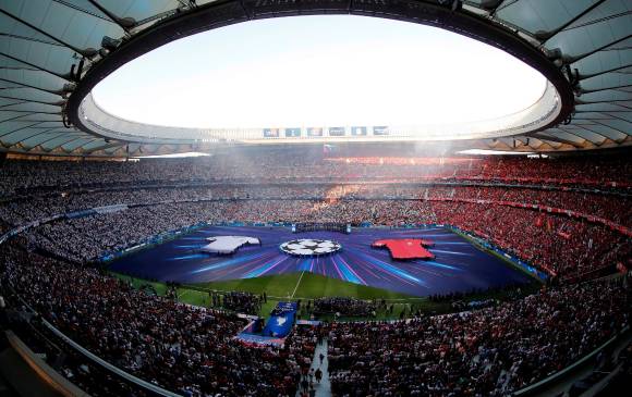 Según el proyecto conocido por medios británicos, la Superliga intentaría sustituir a la Champions. FOTO EFE