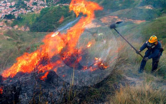 96 hectáreas afectadas por incendios de cobertura vegetal es el balance en Antioquia en lo corrido de 2021. FOTO CAMILO SUÁREZ.