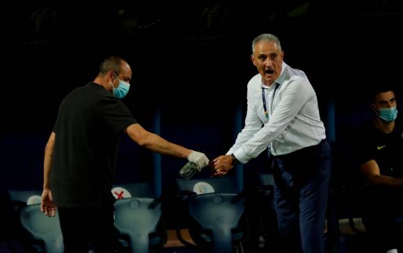 Tite, director técnico de Brasil, en el partido entre su equipo y Ecuador. FOTO EFE