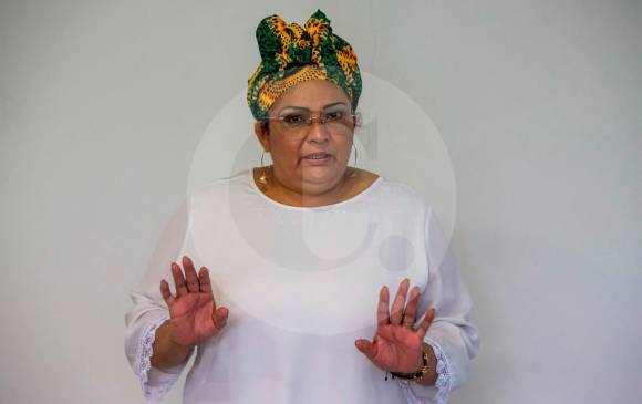 Victoria Sandino es senadora de la república y ocupa una de las 10 curules que tiene el partido Comunes gracias al Acuerdo de Paz.FOTO: JULIO HERRERA