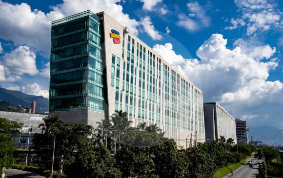 El reporte financiero de Bancolombia resaltó que 1,9 millones de personas recibieron alivios representados en saldos y prórrogas por más de $70 billones FOTO Jaime Pérez