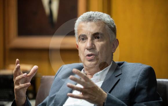 El concejal Luis Bernardo Vélez afirma que Daniel Quintero llegó a romper procesos exitosos de ciudad. FOTO Camilo Suárez