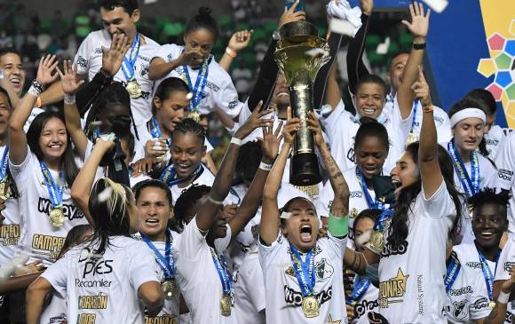 Primer título del Cali en femenino. FOTO DIMAYOR
