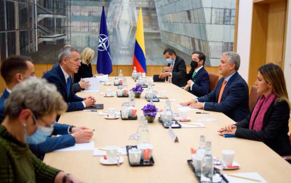 El 14 de febrero el Gobierno de Colombia sostuvo una reunión con la OTAN en Bruselas. Asistieron el secretario Jens Stoltenberg e Iván Duque. FOTO: Cortesía