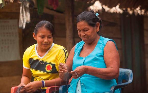 La redistribución de las labores del cuidado permite que las mujeres participen de otras maneras en la sociedad. FOTO: CORTESÍA. 