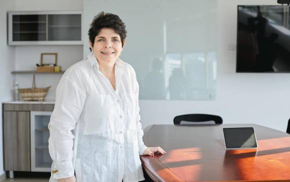 Blanca Liliana Ruiz, gerente de Afinia, reconoce que es mucho lo que falta por recorrer en el servicio de energía en la costa, pero sostiene que los primeros resultados muestran que se han empezado a dar cambios. FOTO Ronny Álvarez