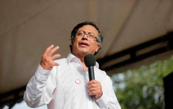 La encuesta evaluó la intención de voto de 1.200 personas de todo el país. FOTO: TWITTER GUSTAVO PETRO