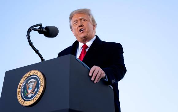 Los cargos del segundo juicio político a Donald Trump llegarán este lunes 25 de enero al Senado. FOTO: EFE