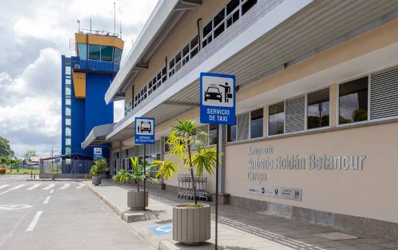 El aeropuerto inició operaciones a las 10:00 de la mañana. FOTO TOMADA DE TWITTER @AeropuertoAPO