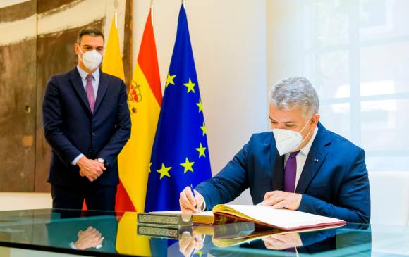 El presidente del Gobierno de España, Pedro Sánchez, y el presidente de Colombia, Iván Duque, se reunieron en el Palacio de la Moncloa y firmaron 4 acuerdos de cooperación bilateral. FOTO cortesía