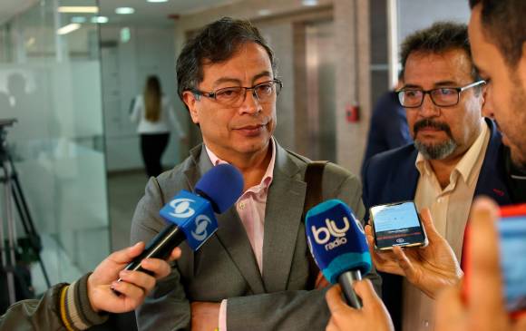Las hijas menores de Gustavo Petro Urrego serán indemnizadas por las interceptaciones ilegales y seguimientos de la que fueron víctimas. FOTO COLPRENSA
