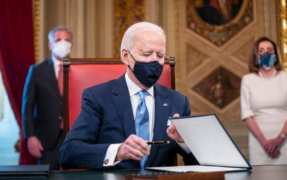 Posesión de Joe Biden animó negociaciones en la bolsa de Nueva York. Foto EFE