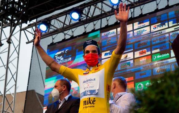 El colombiano, además de ganar la primera etapa de la competencia, asumió el liderato de la misma. FOTO TOMADA @TourofSlovakia