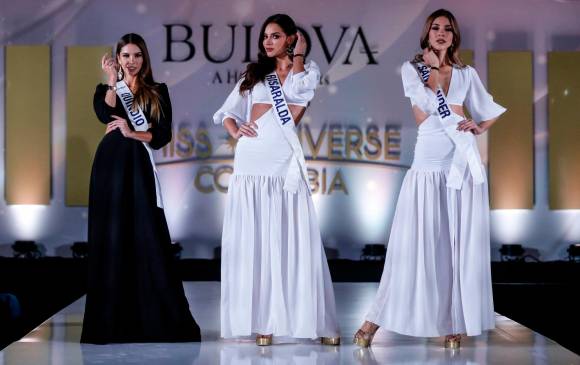 Melissa Hernández Graciano (Miss Quindío), María Alejandra López Pérez (Miss Risaralda) y María Alejandra Camargo Jiménez (Miss Santander) durante Miss Influencer Bulova 2021. FOTO COLPRENSA.