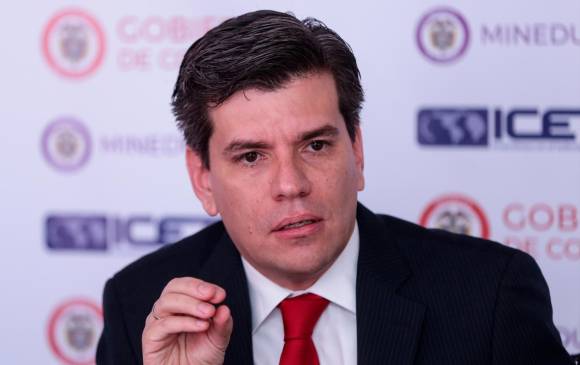 Manuel Acevedo, director del Icetex desde agosto de 2018, aseguró que ya se trabaja en los decretos requeridos para que haya nuevos alivios para los solicitantes de créditos. FOTO Colprensa