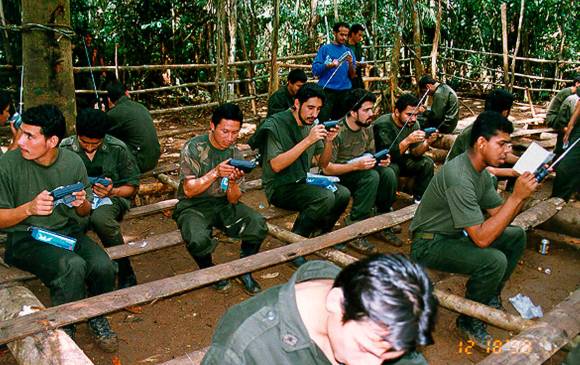 Entre los hallazgos de la JEP está que las extintas Farc sometieron a trabajos forzados a las personas que secuestraron durante el conflicto armado. Foto: Archivo Colprensa.