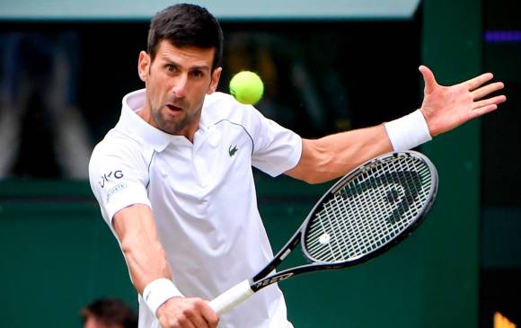 Novak Djokovic va rumbo a otra corona. FOTO EFE