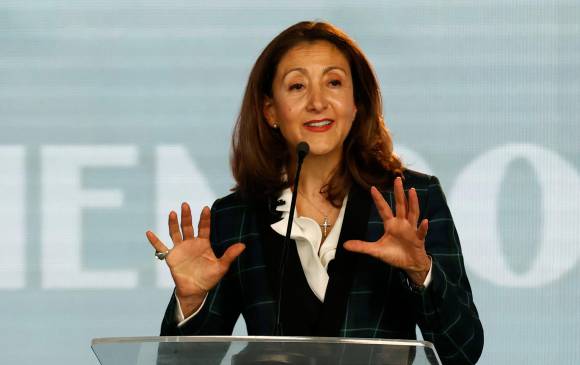 Íngrid Betancourt en el debate de Semana y El Tiempo por el que fue criticada. FOTO: EFE/MAURICIO DUEÑAS.