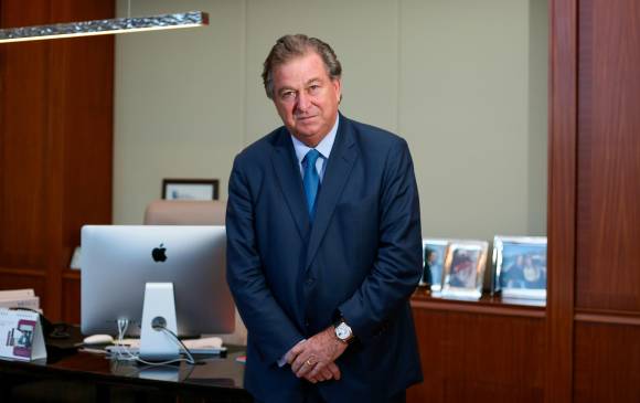 Con dos ofertas lanzadas en noviembre de 2021, el banquero Jaime Gilinski se hace por el momento a porciones relevantes de la propiedad de Nutresa y Sura. FOTO cortesía La República