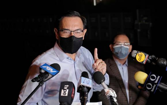 El expresidente Martín Vizcarra fue inhabilitado por 10 años y no podrá ocupar cargos públicos durante ese tiempo. FOTO EFE