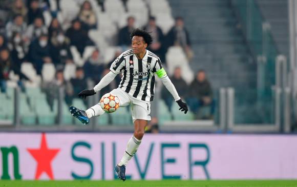 Juan Guillermo Cuadrado viene ejerciendo como el capitán de la Juventus en los últimos partidos, ojalá eso le sirva de motivación para llegar renovado al cierre de la Eliminatoria. FOTO Getty 