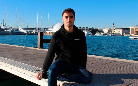 Fran Villalba, de 23 años, fundó su propia empresa en España en plena pandemia. Desde los 16 años ha estado participando en proyectos de tecnología. FOTO Cortesía