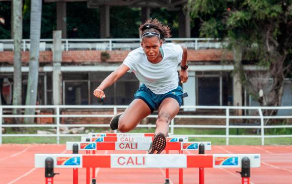 Valeria Cabezas se proyecta para los Olímpicos de Francia. En Cali espera confirmar su gran momento. FOTO CORTESÍA JUAN PABLO VÉLEZ-SECRETARÍA DE DEPORTES ALCALDÍA DE CALI