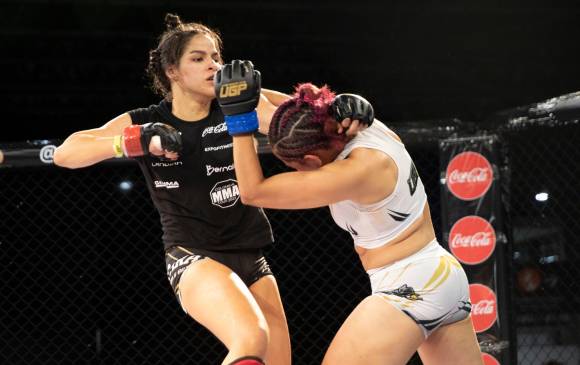 Imágenes del combate entre Laura Cañón y Jasmín Torres, una de las mejores peleas del evento. FOTO Edwin Bustamante