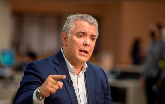 El presidente Iván Duque le ordenó a la Policía retirar a quienes permitieron el evento con símbolos nazi en la institución. FOTO: Carlos Velázquez. 