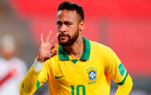 Neymar, quien en otras ocasiones ha generado escándalos por sus fiestas y celebraciones, ahora es blanco de críticas por mega fiesta que prepara para despedir el año. FOTO EFE