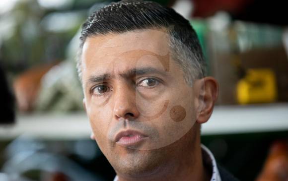 El alcalde Espinosa pidió a la Gobernación que no lo dejen solo en los reclamos ante el Gobierno Nacional. FOTO: CAMILO SUÁREZ