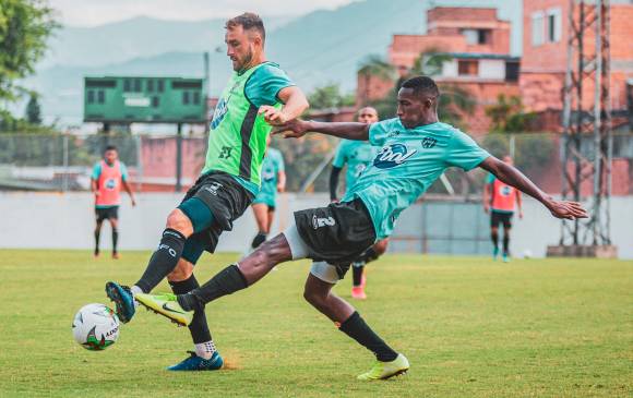 El cuadro naranja espera conseguir su primera victoria en la Liga y en su campo, ya que aún no ha ganado en el 2021. FOTO CORTESÍA ENVIGADO