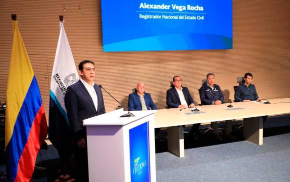 El registrador nacional Alexander Vega dice que no renunciará a su cargo. FOTO Cortesía registraduría